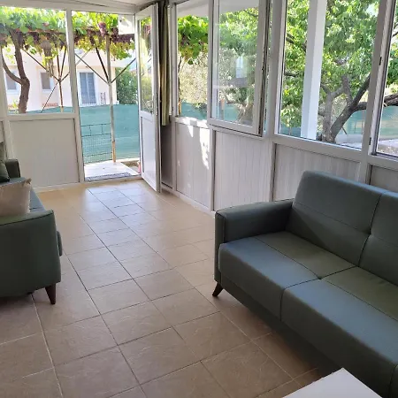 Hotel Defne